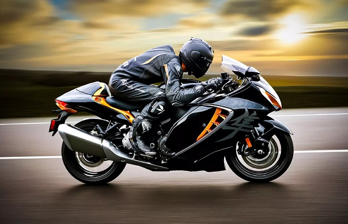Какие мотоциклы опережают самый быстрый ветер?/ Фото: motor.ru