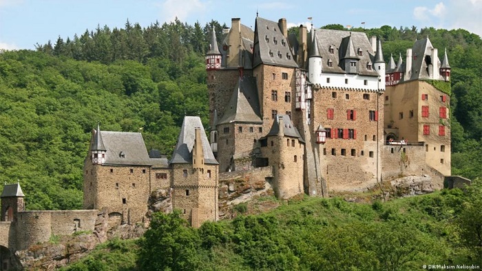 Средневековая крепость в Германии/ Фото: dw.com