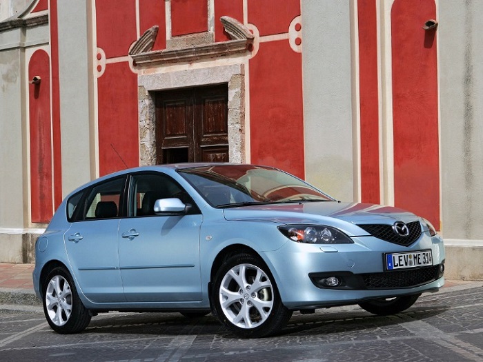 Mazda 3 BK, стильный и надежный/ Фото: avtoexperts.ru