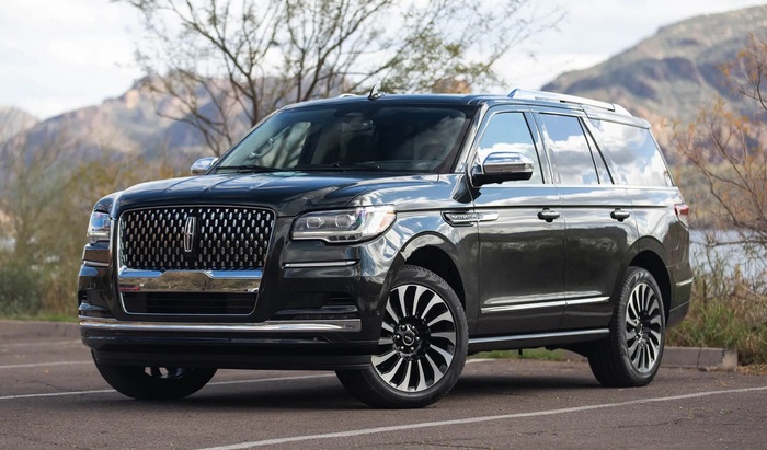 Lincoln Navigator имеет рамную конструкцию и полный привод/ Фото: thedrive.com