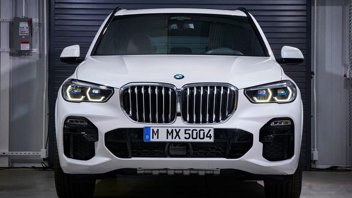 BMW X5 четвертого поколения за 10 лет эксплуатации потребует около 1,5 млн рублей вложений/ Фото: vedomosti.ru
