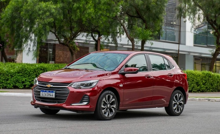 Chevrolet Onix найти непросто в российских автосалонах/ Фото: canalcarro.net.br