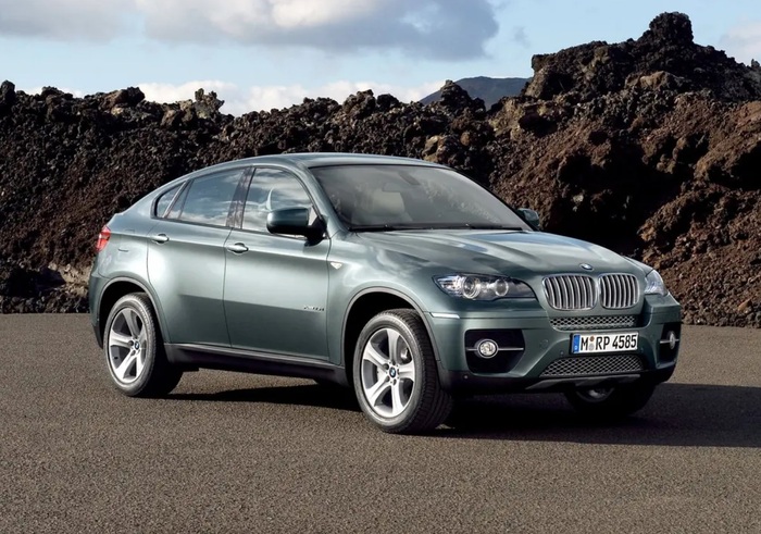 У BMW X6 не слишком ремонтопригодные моторы/ Фото: drom.ru