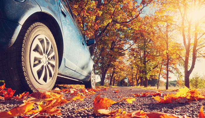 Осенью и зимой перед стартом машину желательно прогревать Осенью и зимой перед стартом машину желательно прогревать
