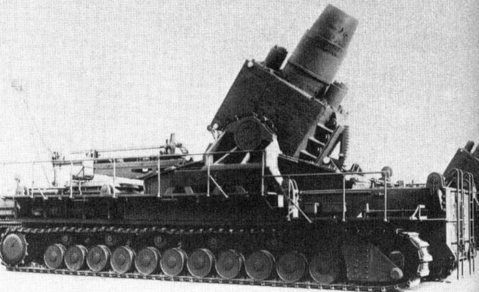 Начало создания «Карла» относят к 1935 году Начало создания «Карла» относят к 1935 году