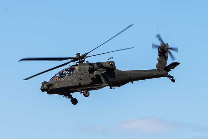 AH-64 Apache совершил первый полет в 1975 году/ Фото: goallclear.com