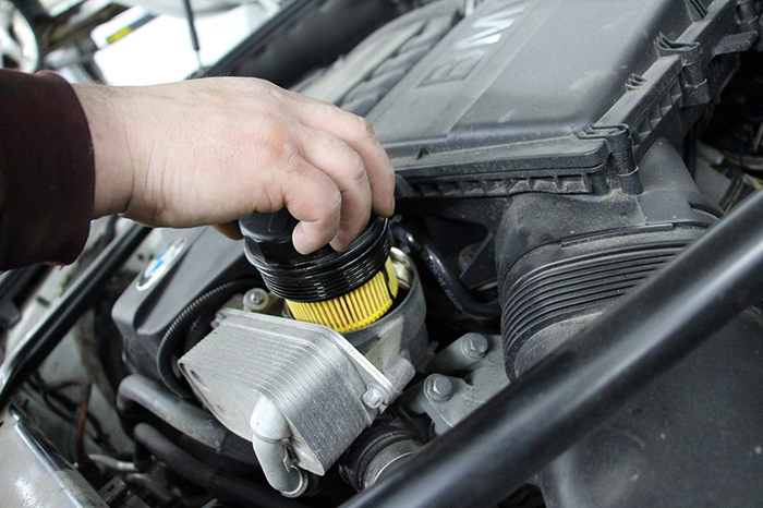 Масляные и иные фильтры нужно вовремя менять Масляные и иные фильтры нужно вовремя менять