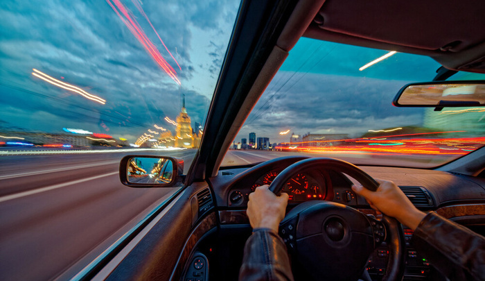 Агрессивное вождение может стать причиной появления трещин и сколов на подвеске Агрессивное вождение может стать причиной появления трещин и сколов на подвеске