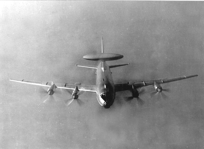 Диаметр «гриба» Ту-126 – почти 11 метров. Фото: militaryrussia.ru