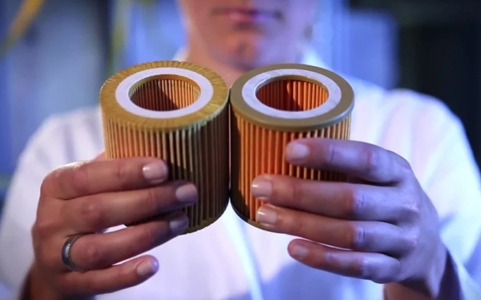 Оригинальная деталь обычно тяжелее. Фото: китайские-автомобили.рф Оригинальная деталь обычно тяжелее. Фото: китайские-автомобили.рф