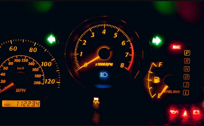 Хаотическое вспыхивание индикаторов, как правило, связано с электропитанием. Фото: profi-prim.ru Хаотическое вспыхивание индикаторов, как правило, связано с электропитанием. Фото: profi-prim.ru