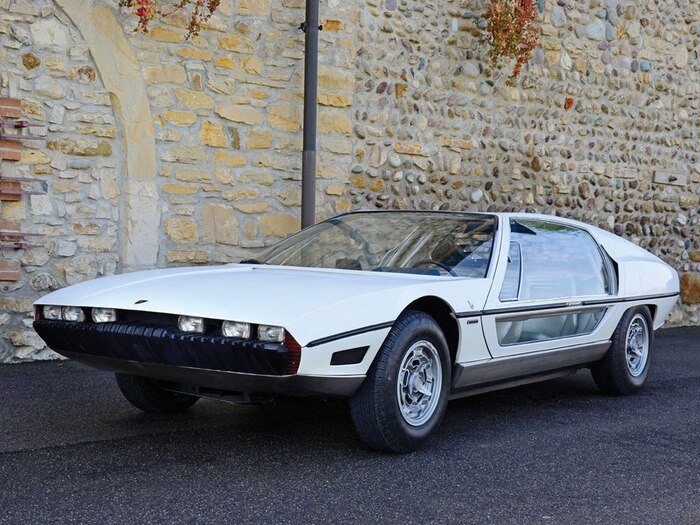 Lamborghini Marzal должен был показать направление развития итальянского автопрома Lamborghini Marzal должен был показать направление развития итальянского автопрома