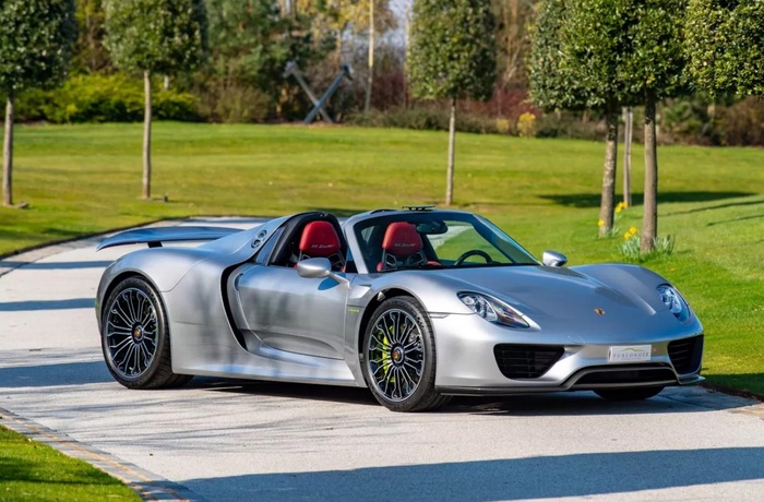 Porsche 918 Spyder считается технологическим шедевром Porsche 918 Spyder считается технологическим шедевром