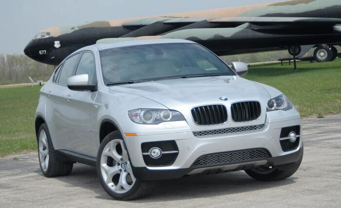 2008 BMW X6, спортивный и динамичный 2008 BMW X6, спортивный и динамичный