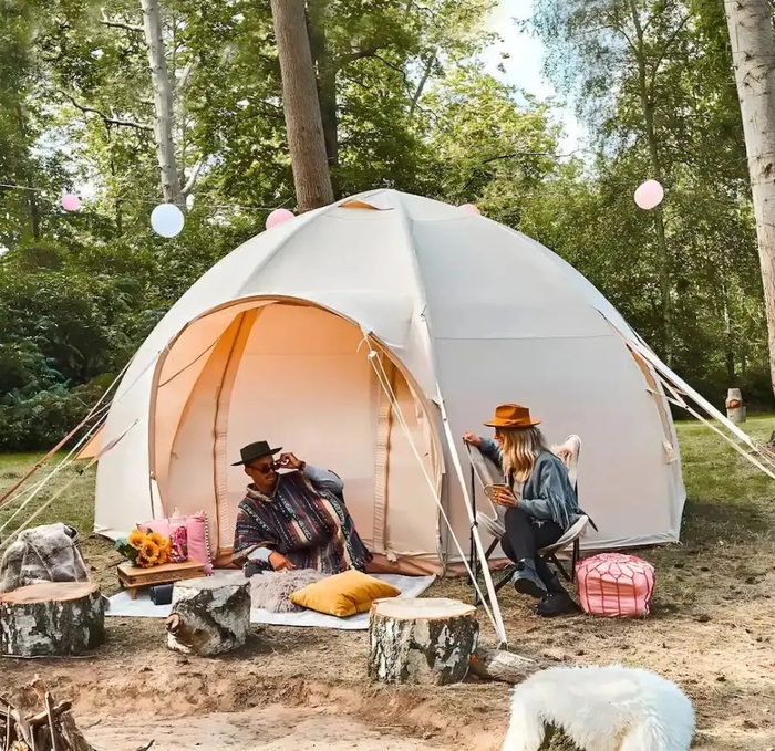 Палатка в виде полусферы – самый распространенный вид сооружения