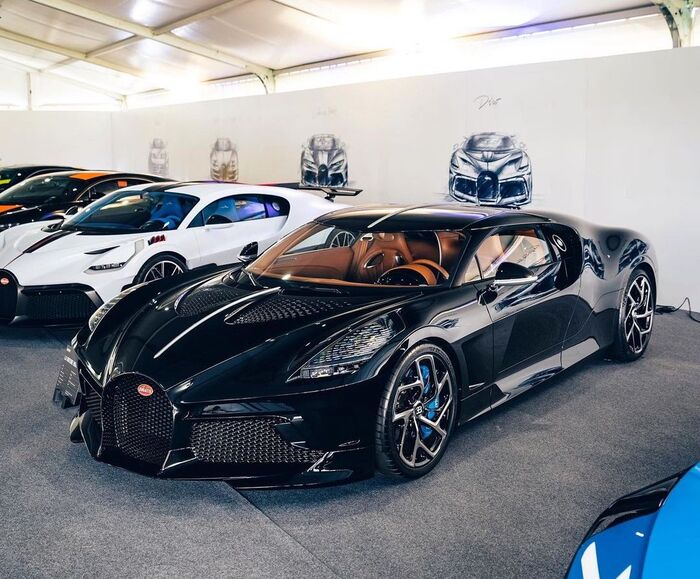 Bugatti La Voiture Noire оснащен мотором мощностью 1500 л.с. Bugatti La Voiture Noire оснащен мотором мощностью 1500 л.с.