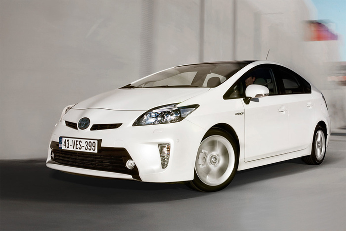 На российском рынке становится все больше гибридных автомобилей