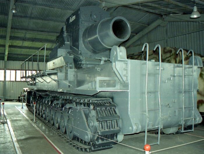 Длина шасси «Карла» – 11,15 метра Длина шасси «Карла» – 11,15 метра