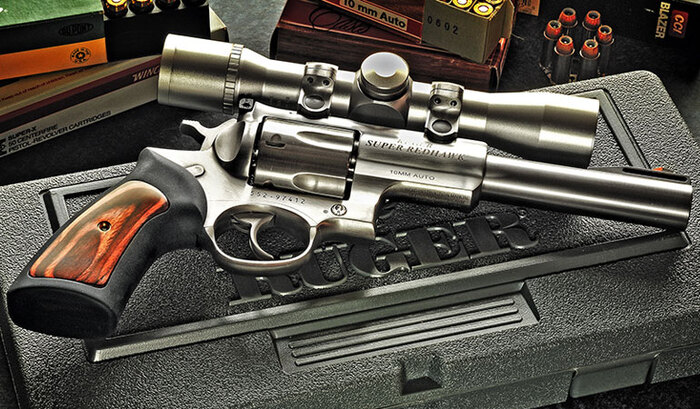 Ruger Super Redhawk, прочный и надежный Ruger Super Redhawk, прочный и надежный