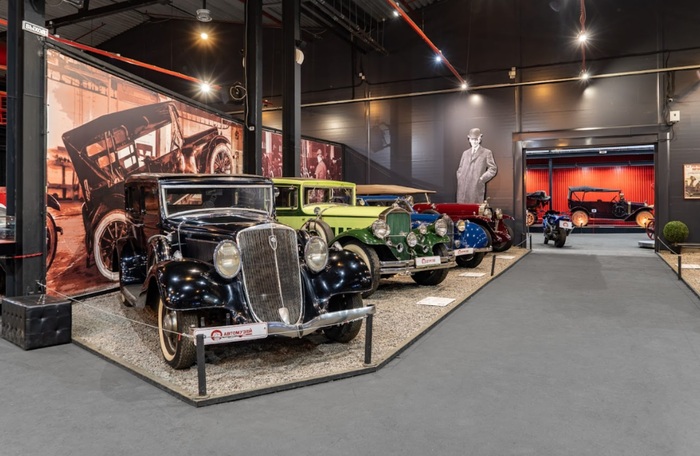 Музей «Автомобили мира» является крупнейшей экспозицией такого рода в Москве. Фото: smi24.news