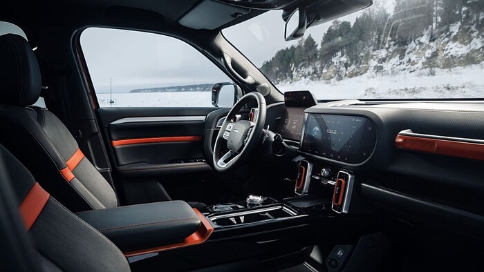 В среднеразмерном кроссовере должна быть качественная шумоизоляция и комфортный салон В среднеразмерном кроссовере должна быть качественная шумоизоляция и комфортный салон