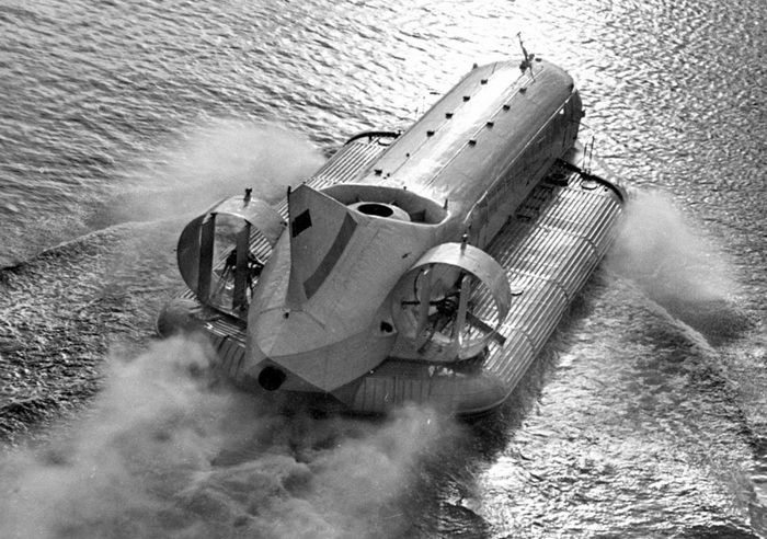 «Сормович», вид сзади. Фото: rivertourist.ru