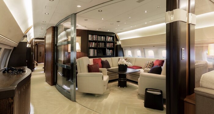 Внутреннее убранство лайнера Романа Абрамовича Внутреннее убранство лайнера Романа Абрамовича