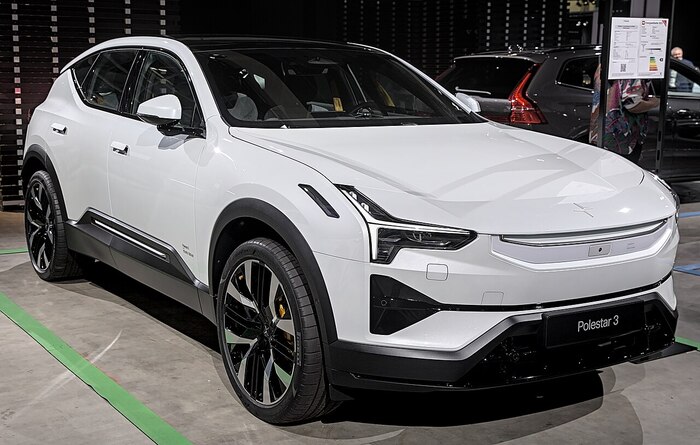 Polestar 3 оснащен опцией наблюдения за движением глаз водителя. Фото: wikimedia.org