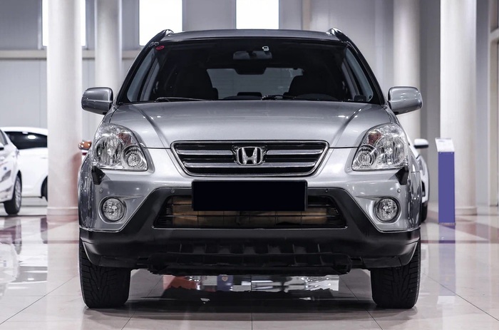 Honda CR-V, вид спереди. Фото: respublika-auto.ru
