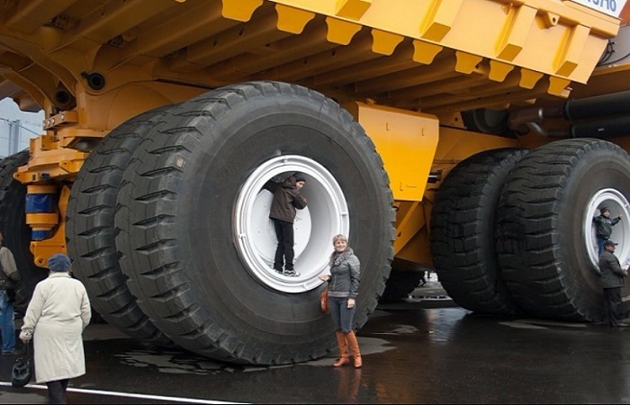 Какие самые большие грузовые машины существуют?/ Фото: techcult.ru