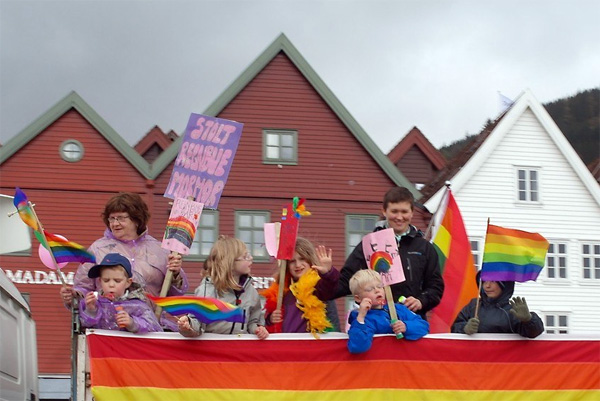 Детский гей-парад