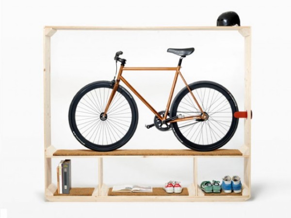 Велосипедный стеллаж для небольшой квартиры 
