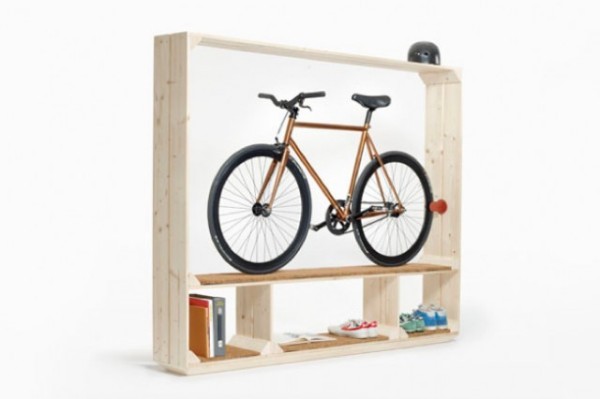 Велосипедный стеллаж для небольшой квартиры