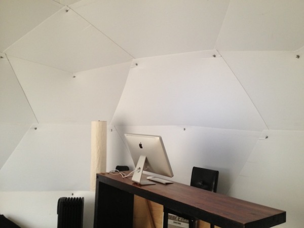Dome Shelter Geodesic: временное жилище площадью 18,5 квадратных метров