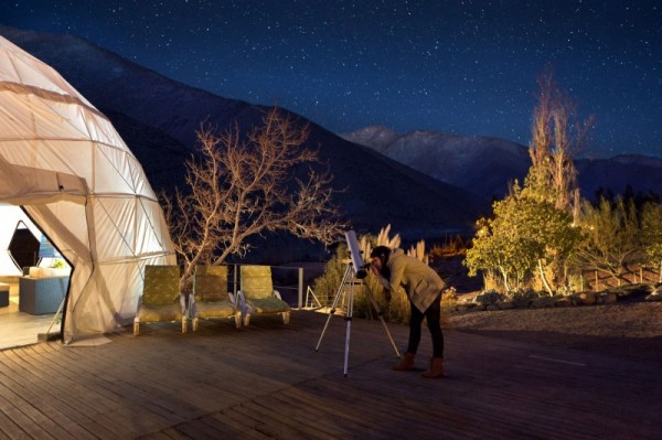 Elqui Domos Hotel: реконструкция отеля-обсерватории в Чили