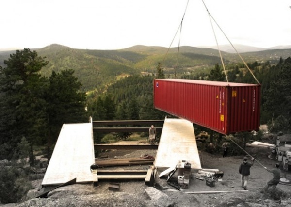Colorado Shipping Container Home: дом из контейнеров на склонах Колорадо