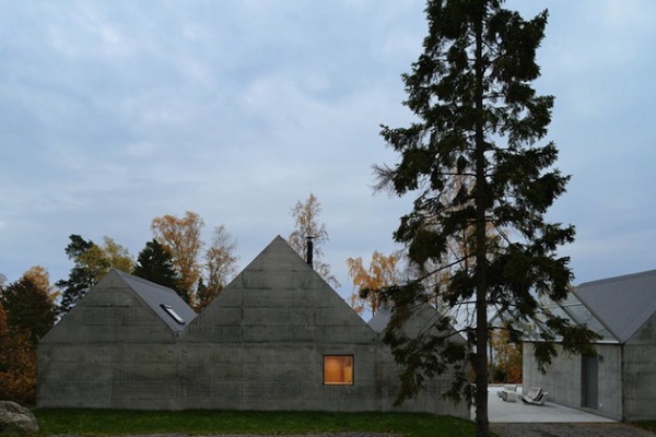 «Легкий» бетон в архитектуре загородного дома от шведских архитекторов