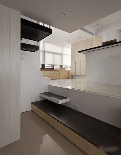 Рациональный черно-белый интерьер от японских архитекторов