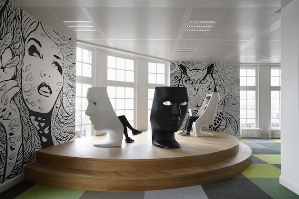 Креативная штаб-квартира Pop Art Style Ad Agency в Амстердаме