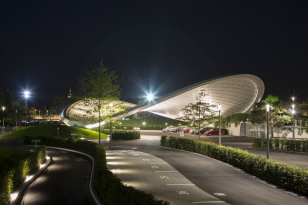 Autostadt Roof and Service Pavilion: ультрасовременный павильон для тестирования автомобилей Volkswagen