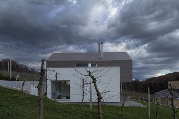 GV-17: креативный загородный дом, переосмысливающий архетипы
