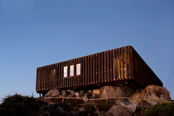 Mirador House Punta De Gallo: дом на скалах в Чили