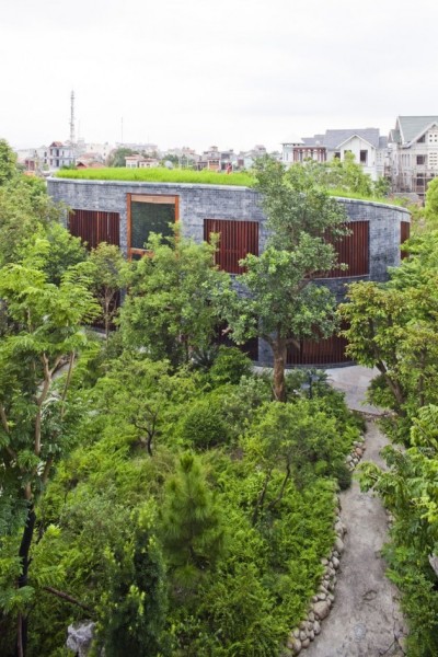 Stone House – жилой дом от Vo Trong Nghia Architects