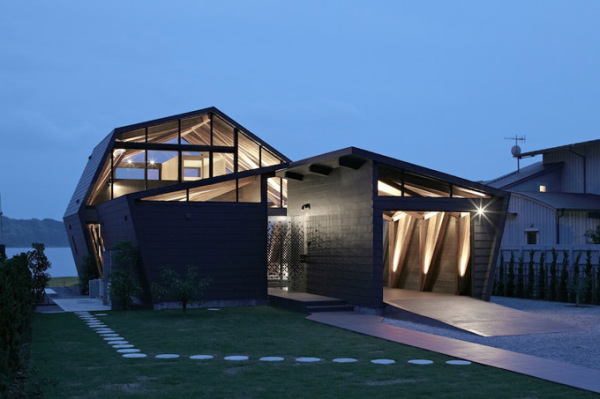 Жилой дом Villa SSK от Takeshi Hirobe Architects 