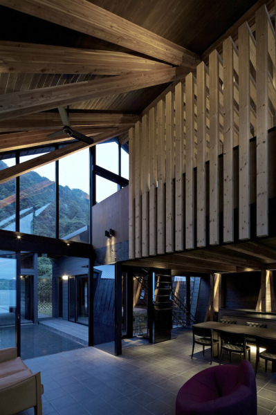 Жилой дом Villa SSK от Takeshi Hirobe Architects 