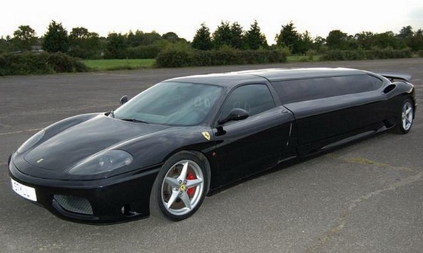 Еще один вариант лимузина Ferrari 360 Modena
