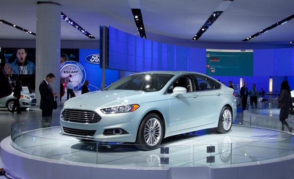 Ford 2013 Fusion Hybrid