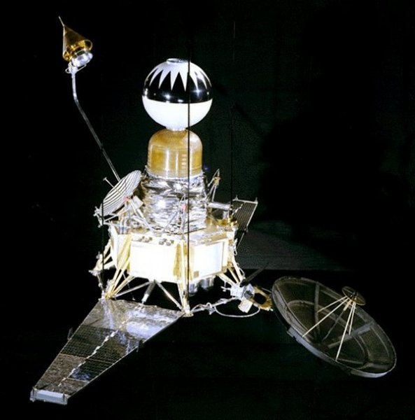 Космический аппарат Рейнджер-4 (США, апрель 1962 г.).