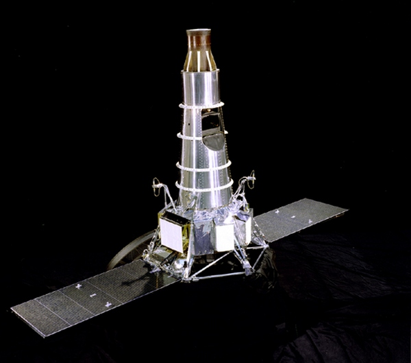 Космический аппарат Рейнджер-9 (США, март 1965 г.).