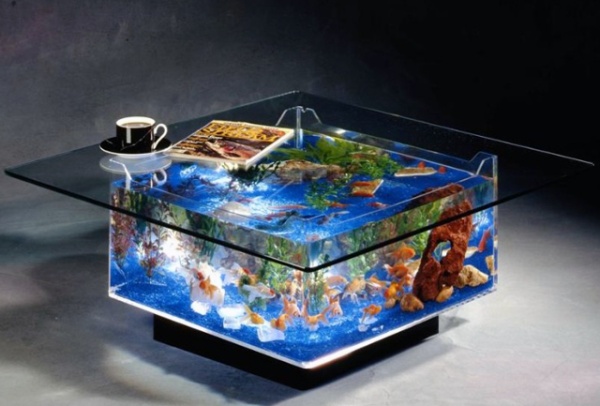 Кофейный столик, совмещенный с аквариумом